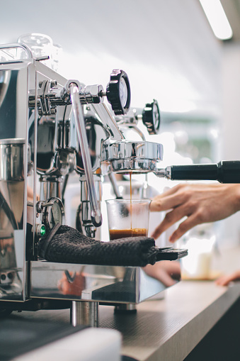 máy pha cafe espresso chiết suất